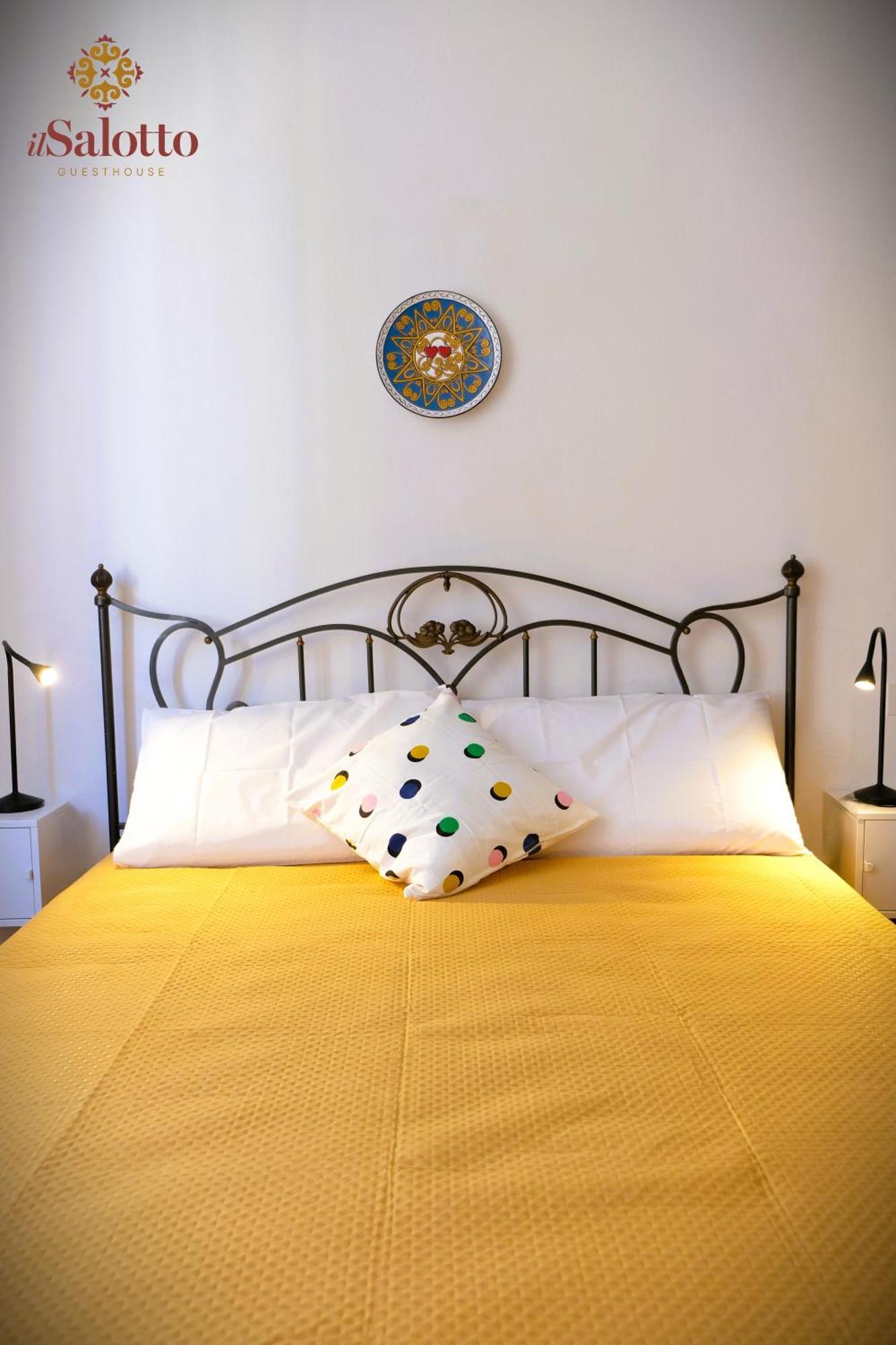 Il Salotto Apartment *